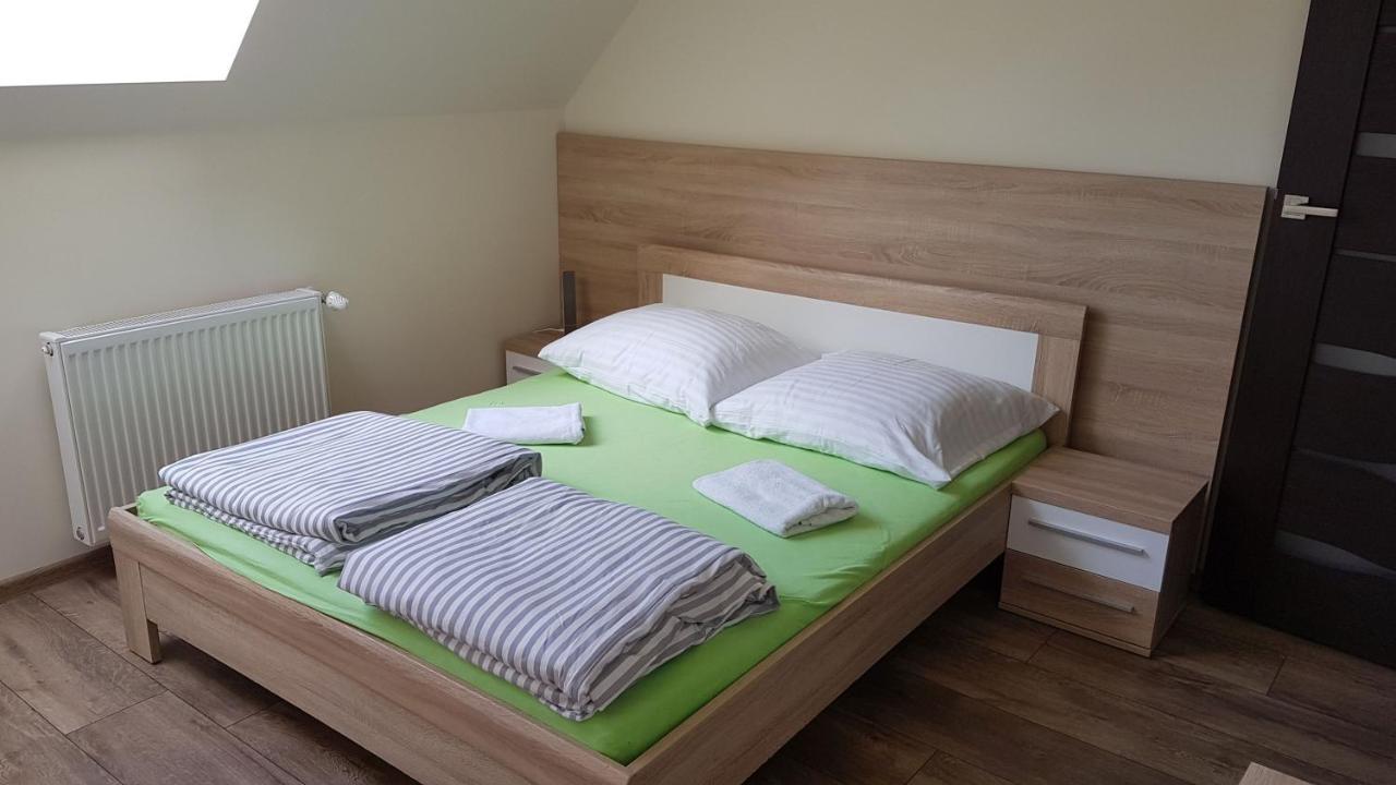 Marynarki Wojennej, Apartment