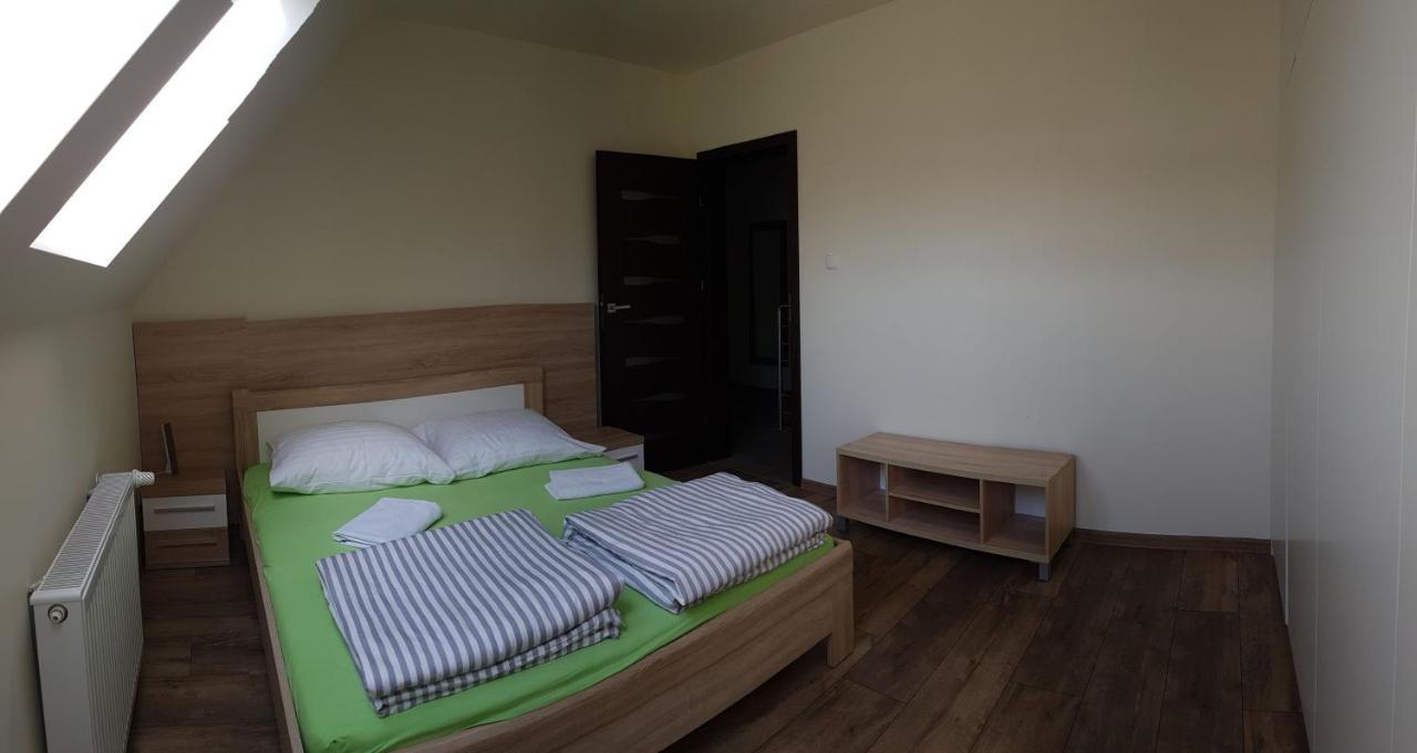 Marynarki Wojennej, Apartment