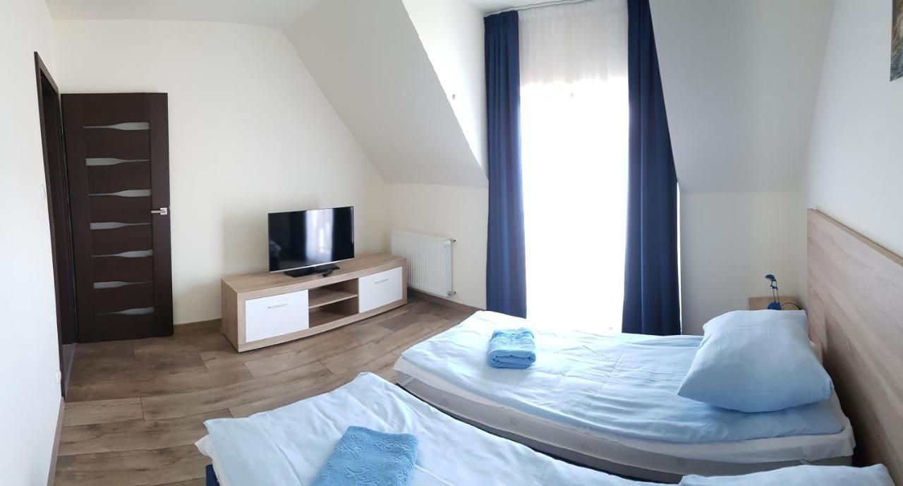 Marynarki Wojennej, Apartment