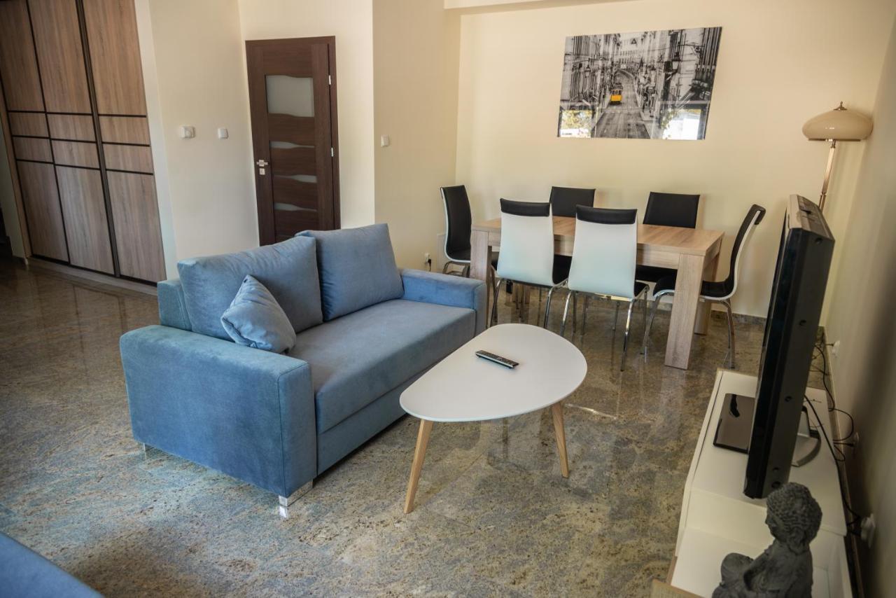 Apartment Marynarki Wojennej, *